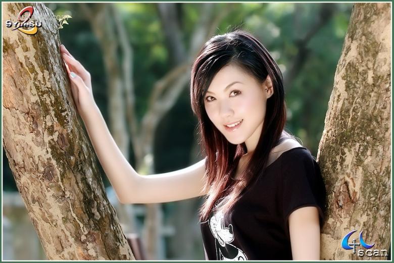 美女旅游照