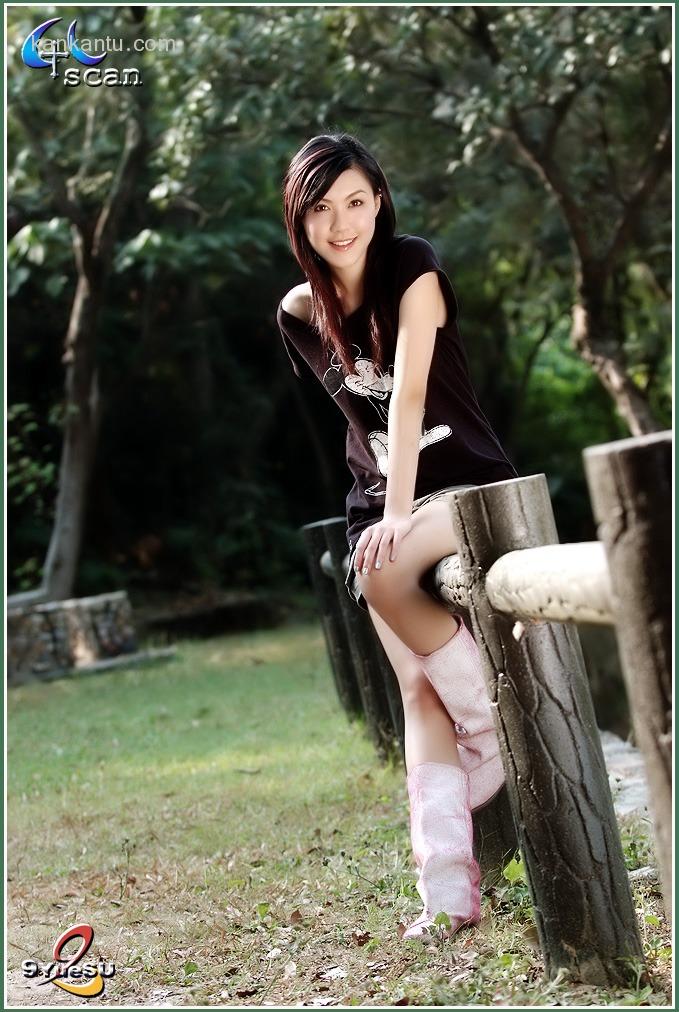 美女旅游照
