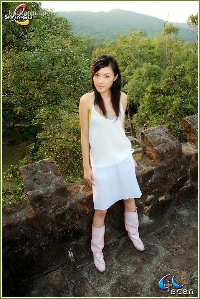 美女旅游照