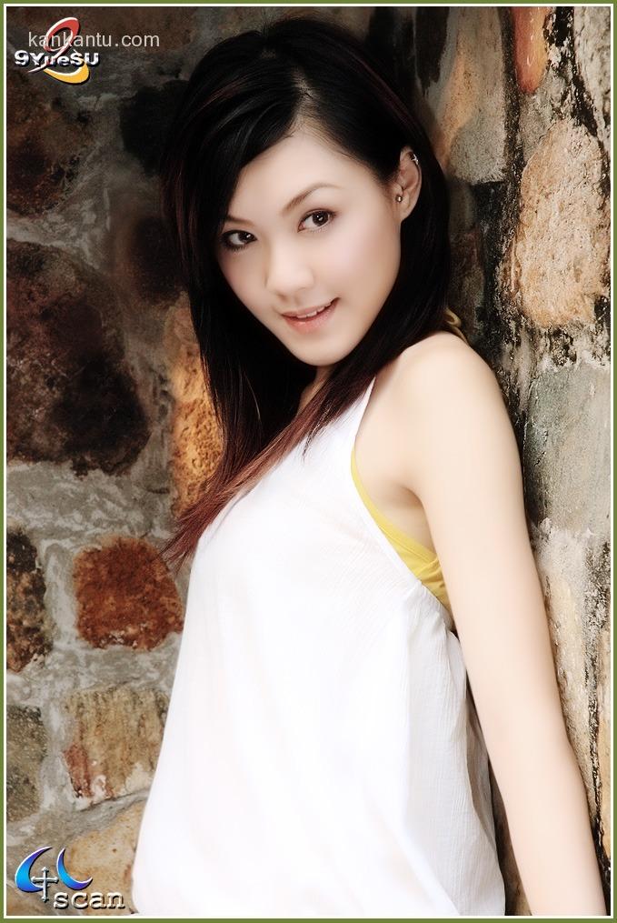 美女旅游照
