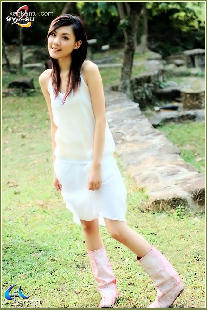 美女旅游照