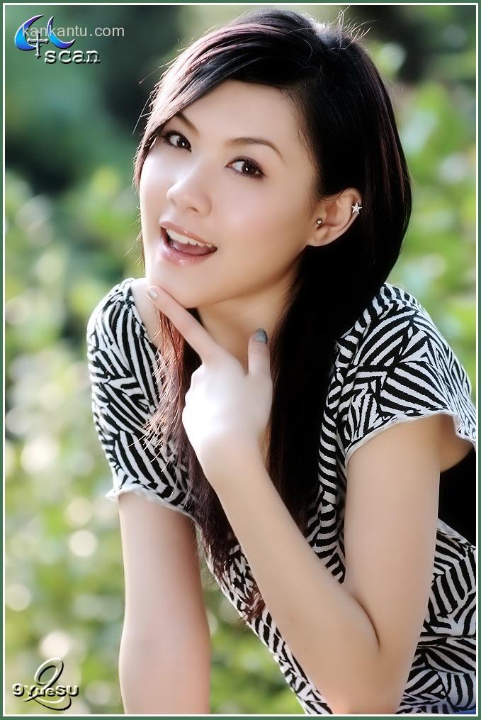 美女旅游照