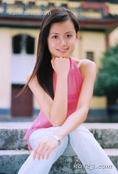 一组清纯美女