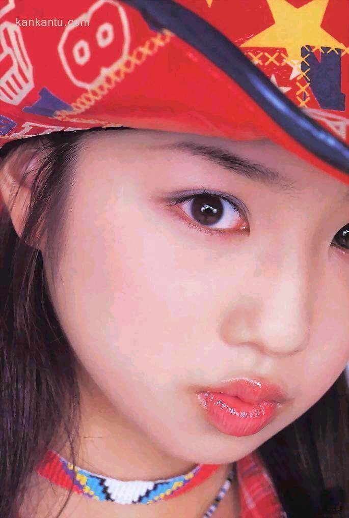 小仓优子性感写真