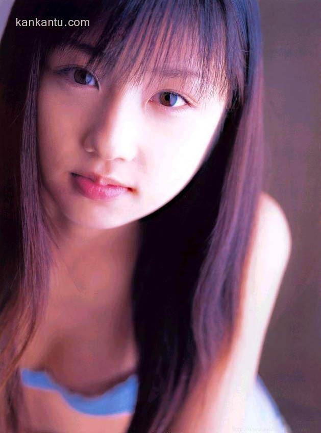 小仓优子性感写真