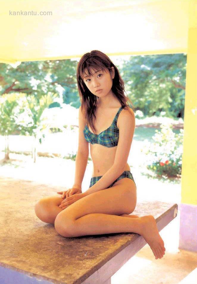 小仓优子性感写真