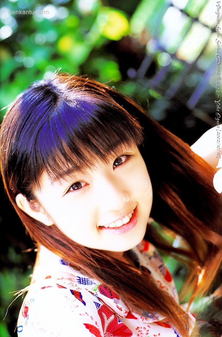小仓优子性感写真