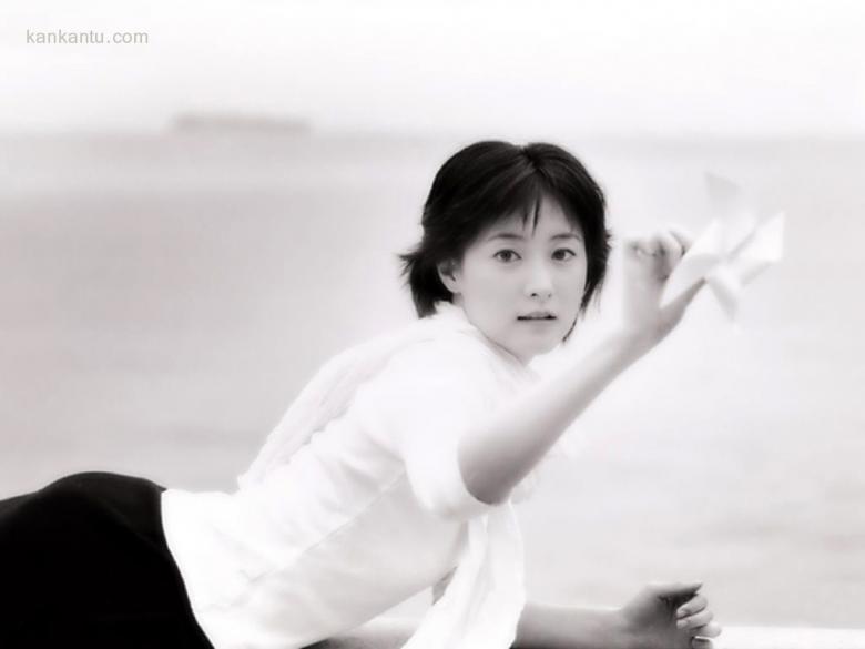 韩国美女李英爱
