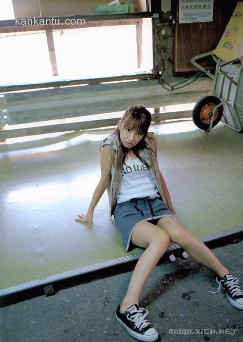 山本梓写真集
