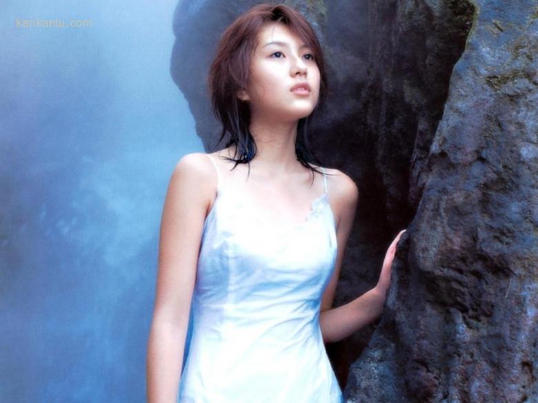 酒井彩名