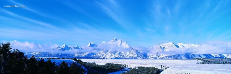 2366×768雪山美景