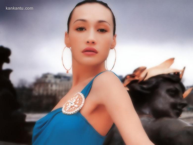 名模Maggie_Q
