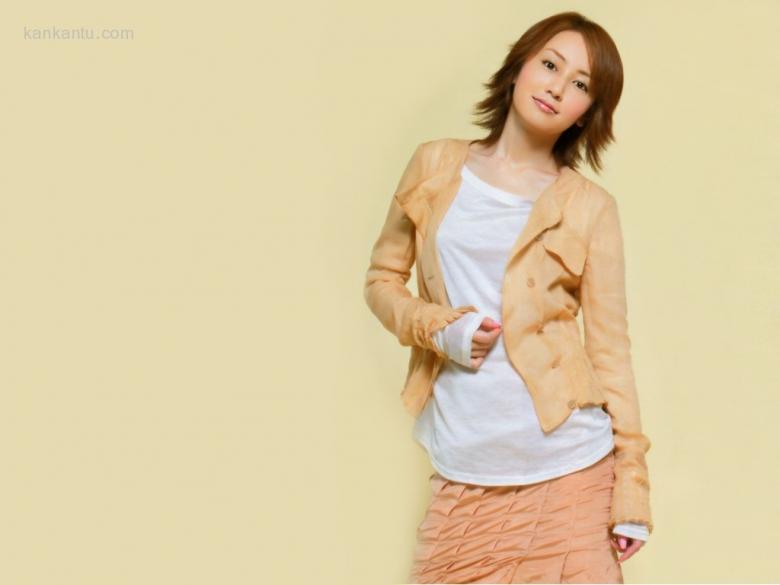 矢田亚希子 Akiko Yada