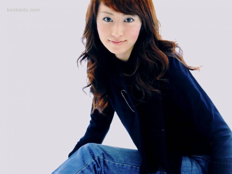 矢田亚希子 Akiko Yada