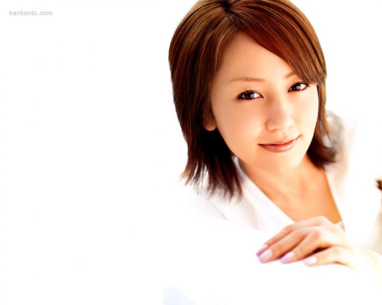 矢田亚希子 Akiko Yada