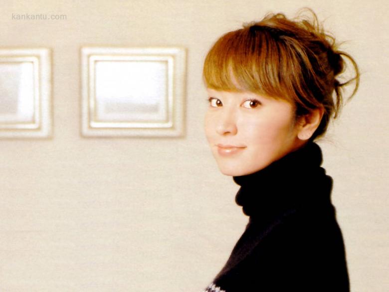 矢田亚希子 Akiko Yada