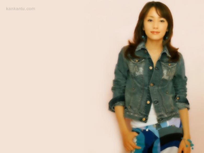 矢田亚希子 Akiko Yada