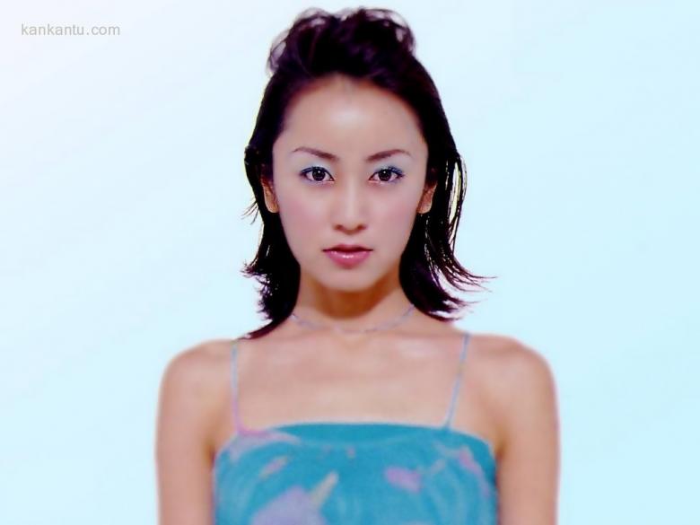 矢田亚希子 Akiko Yada