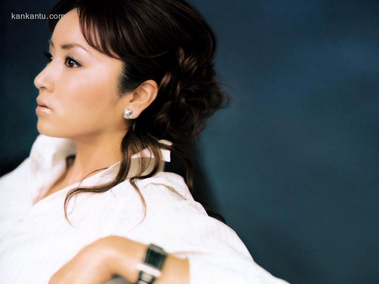 矢田亚希子 Akiko Yada