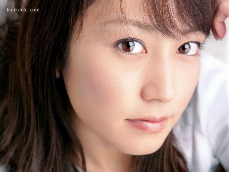 矢田亚希子 Akiko Yada