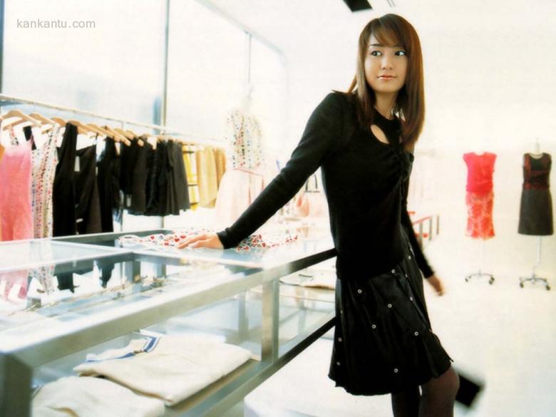 矢田亚希子 Akiko Yada