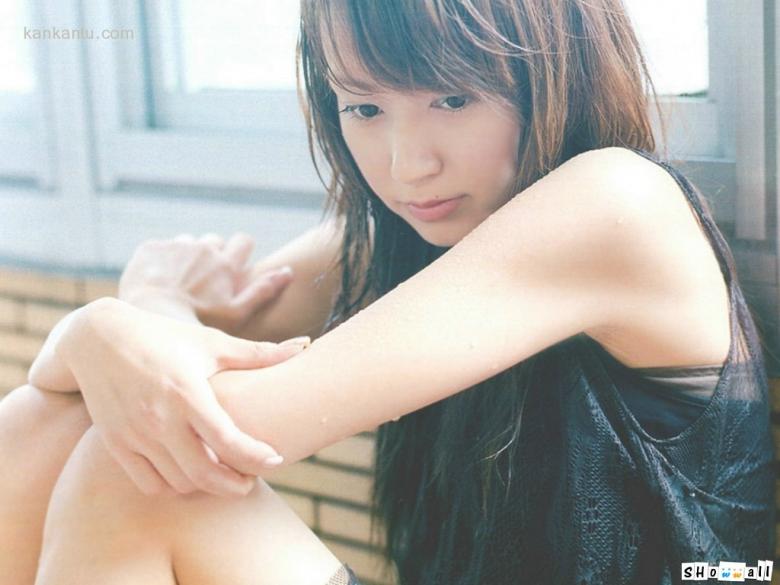 矢田亚希子 Akiko Yada