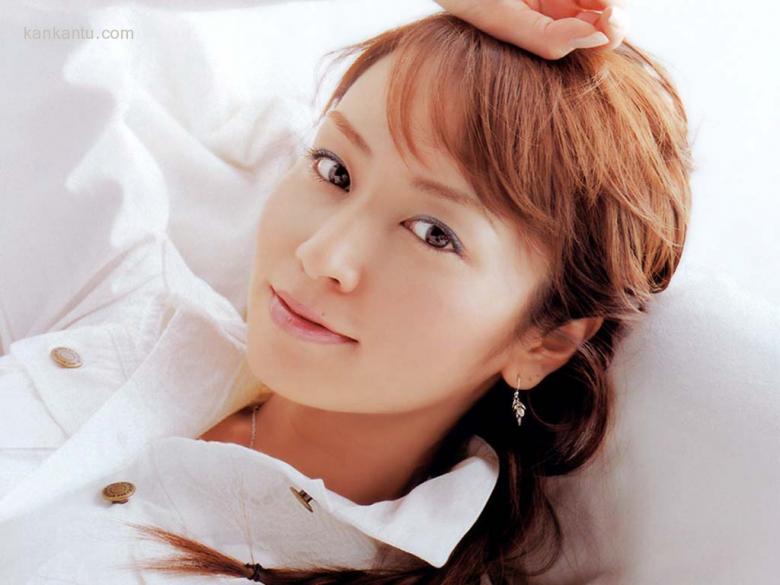 矢田亚希子 Akiko Yada