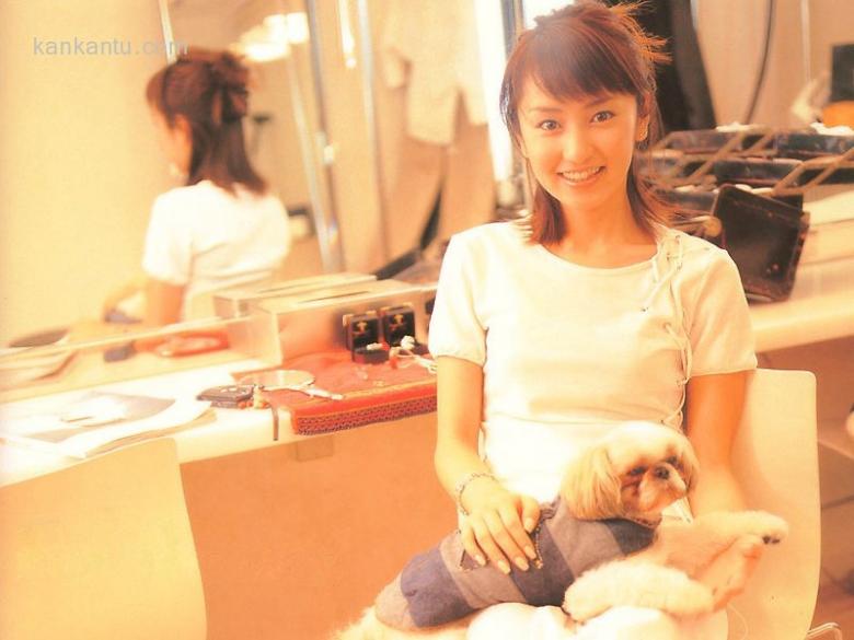 矢田亚希子 Akiko Yada