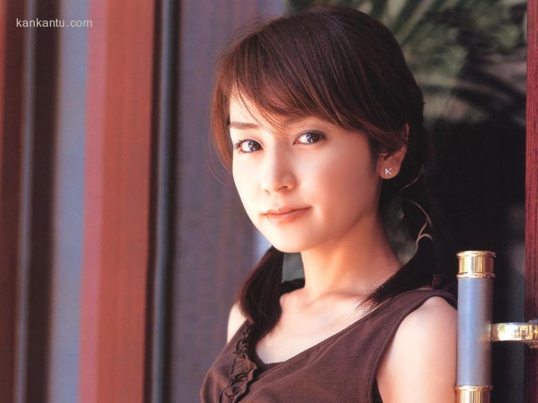 矢田亚希子 Akiko Yada