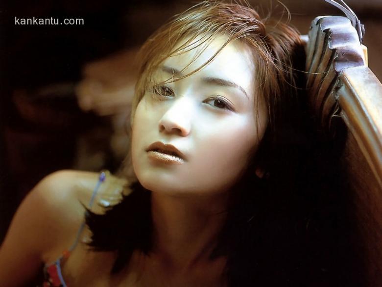矢田亚希子 Akiko Yada