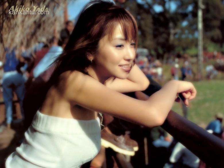 矢田亚希子 Akiko Yada