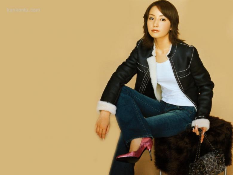 矢田亚希子 Akiko Yada