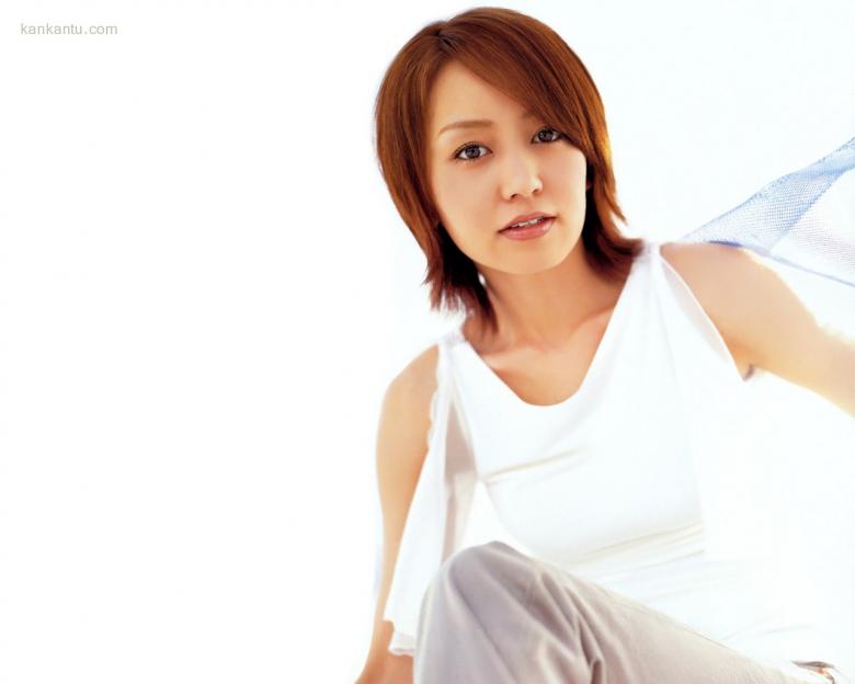 矢田亚希子 Akiko Yada