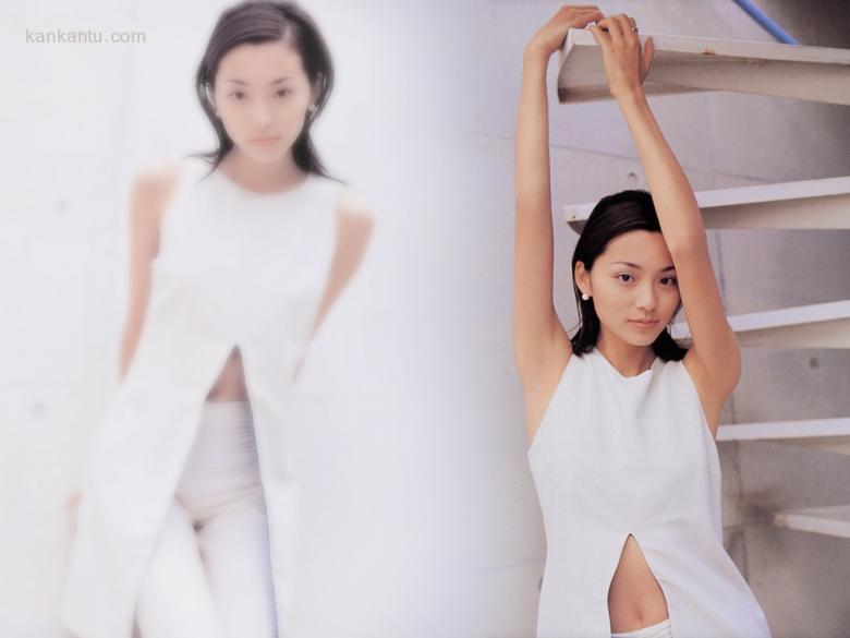 本上真奈美