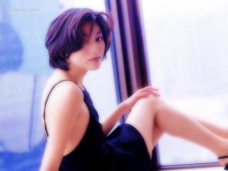 本上真奈美