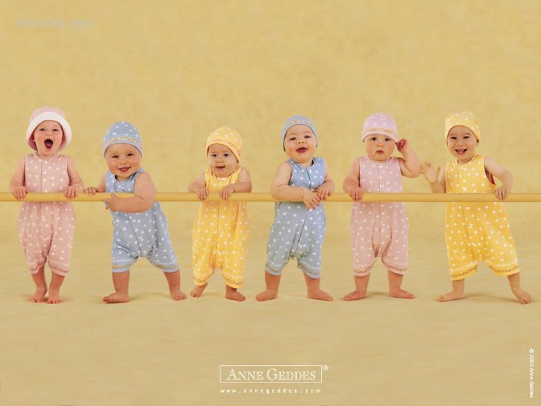 AnneBaby壁纸