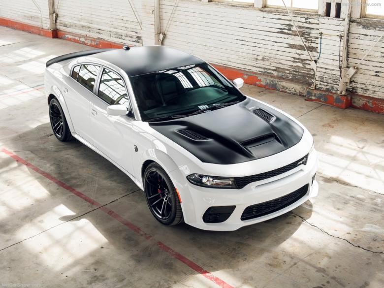 2021款道奇电动版SRT Hellcat Redeye