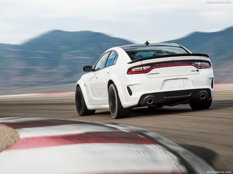 2021款道奇电动版SRT Hellcat Redeye