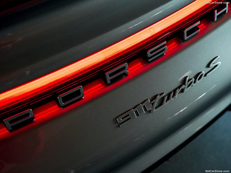 2021保时捷911Turbo Srbo S