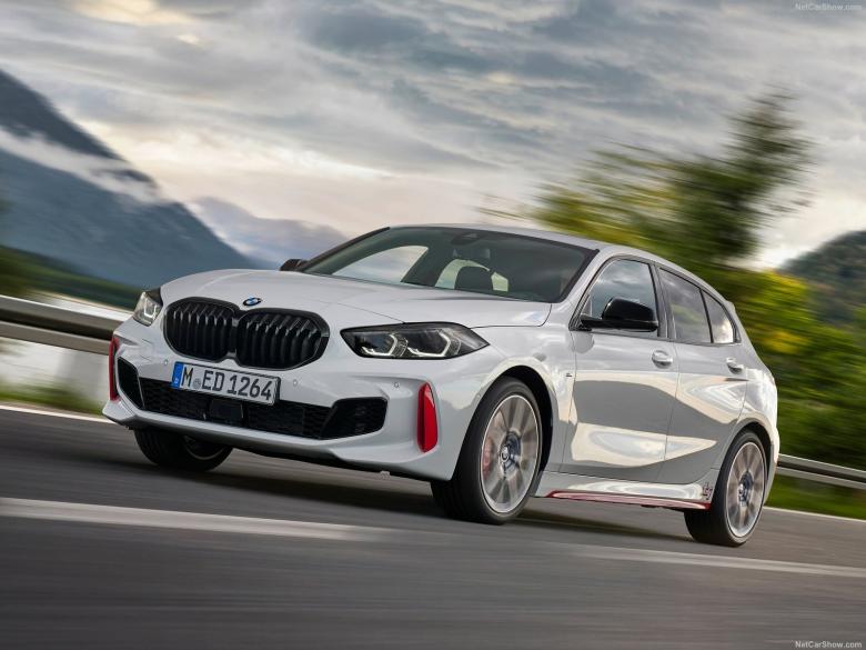 2021款BMW 128ti