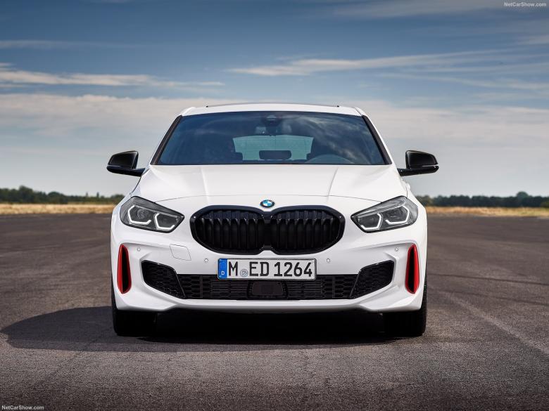 2021款BMW 128ti